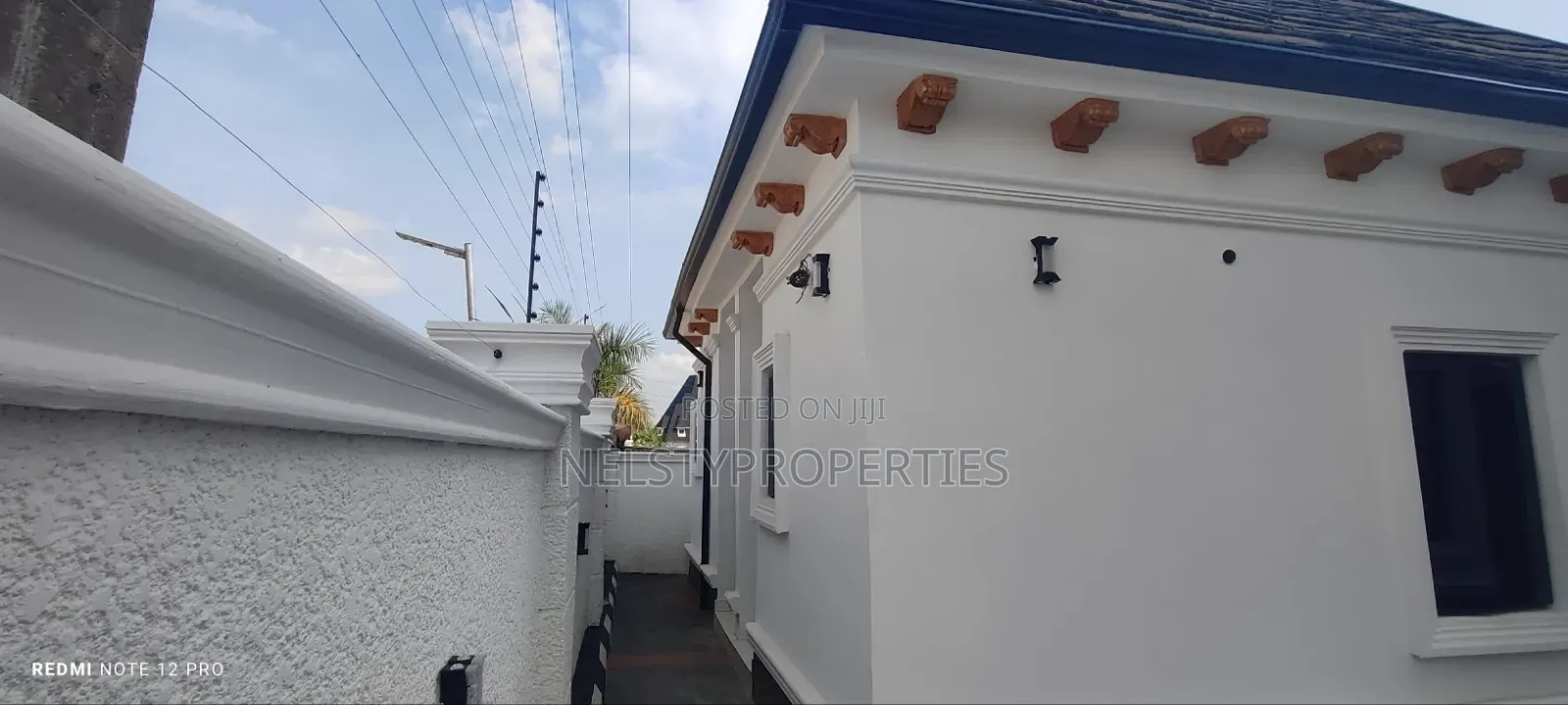 Mini Flat in Efab Metropolis, Karsana for rent