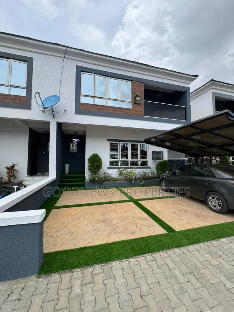4bdrm Duplex in Vgc By Harris Drive for rent