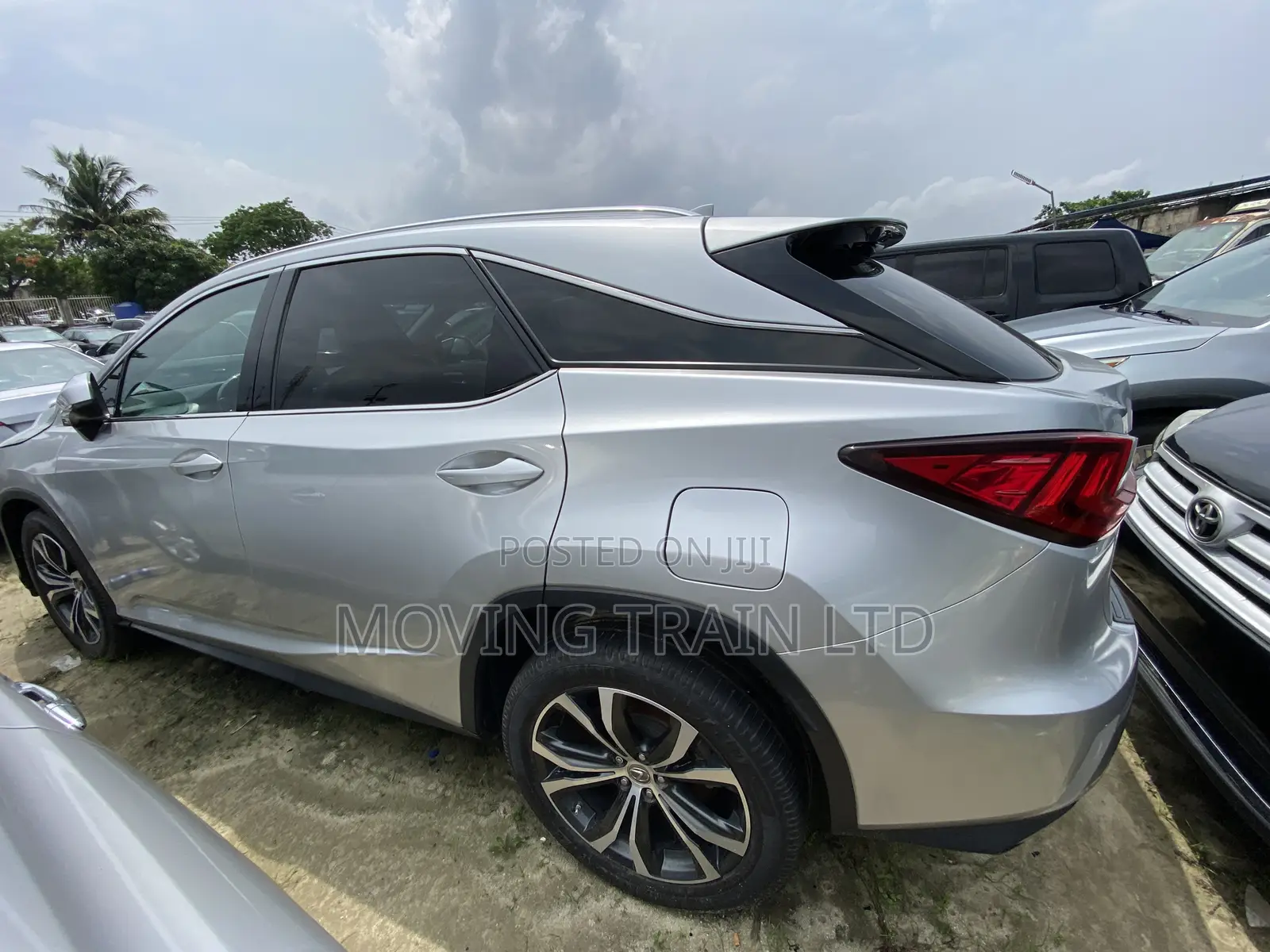 Lexus RX 350 FWD 2017 Silver