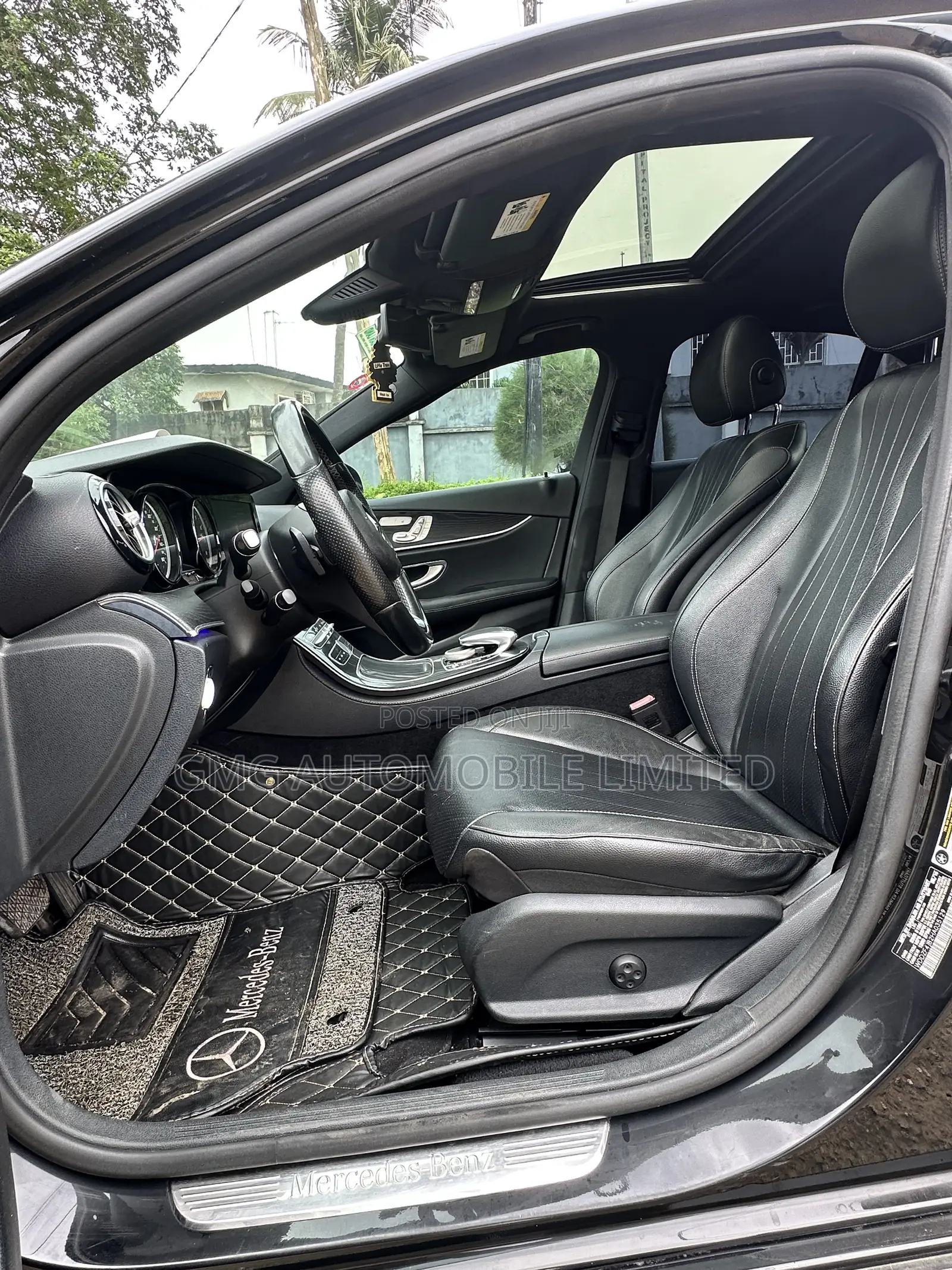 Mercedes-Benz E300 2016 Black