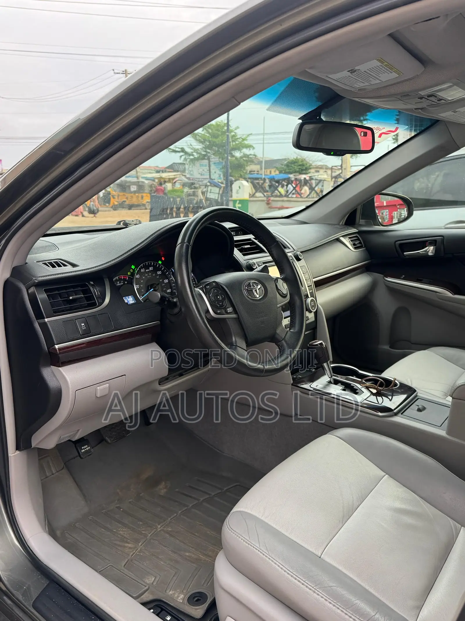 Toyota Camry 2014 Gray
