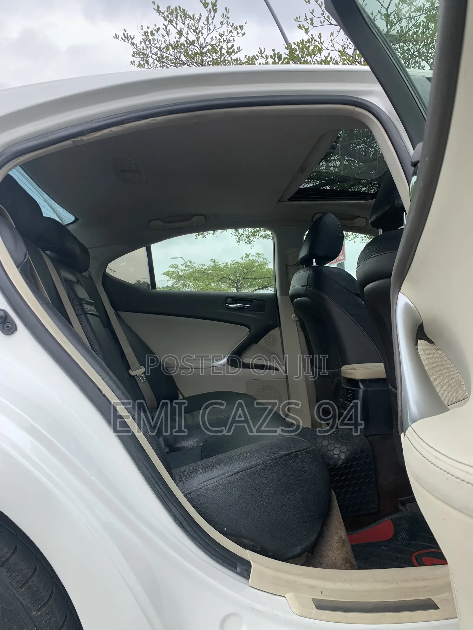Lexus IS 250 AWD Automatic 2012 White