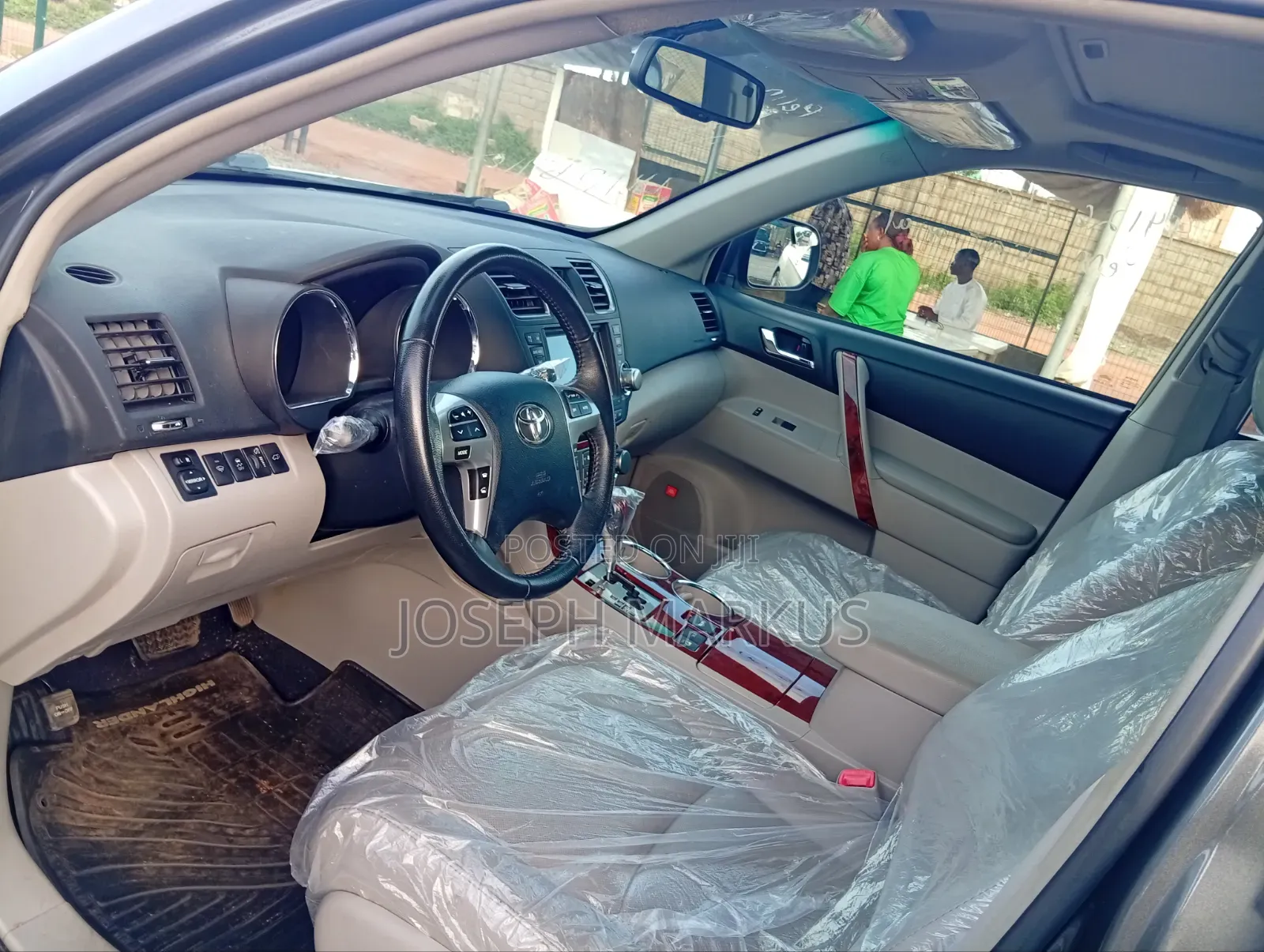 Toyota Highlander Limited 2012 Gray