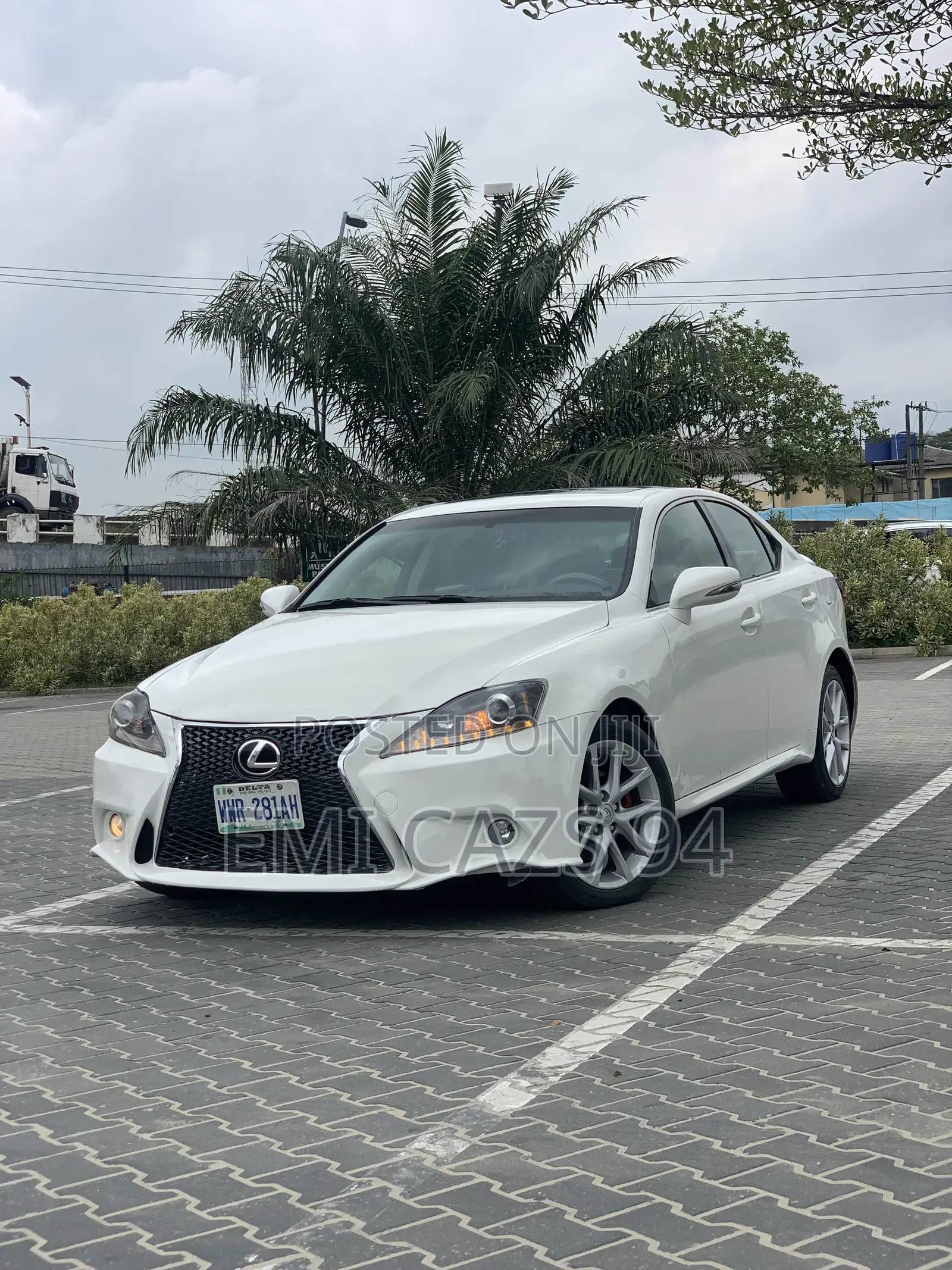 Lexus IS 250 AWD Automatic 2012 White