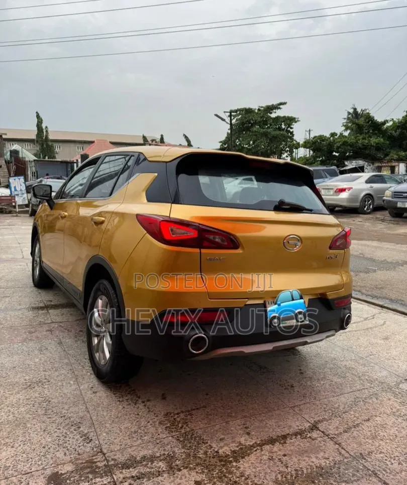 GAC GS3 2020 Gold