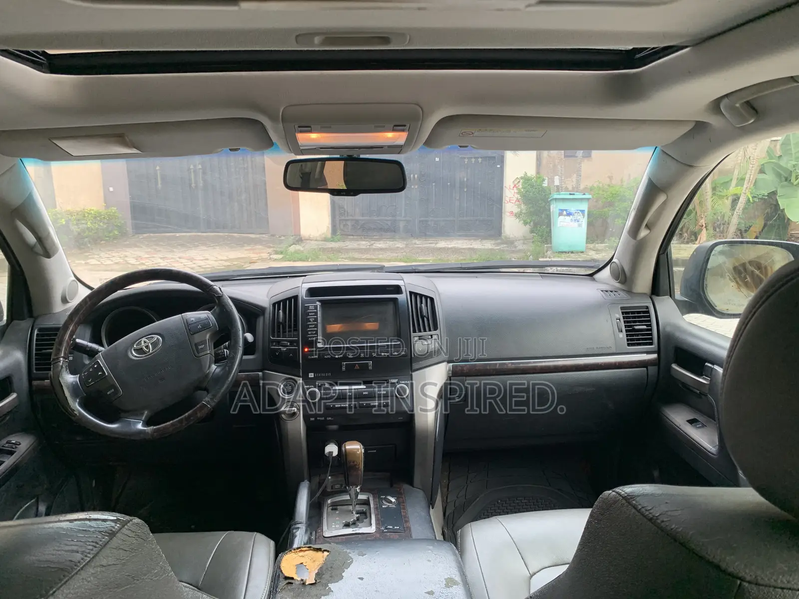 Toyota Land Cruiser 2011 Black