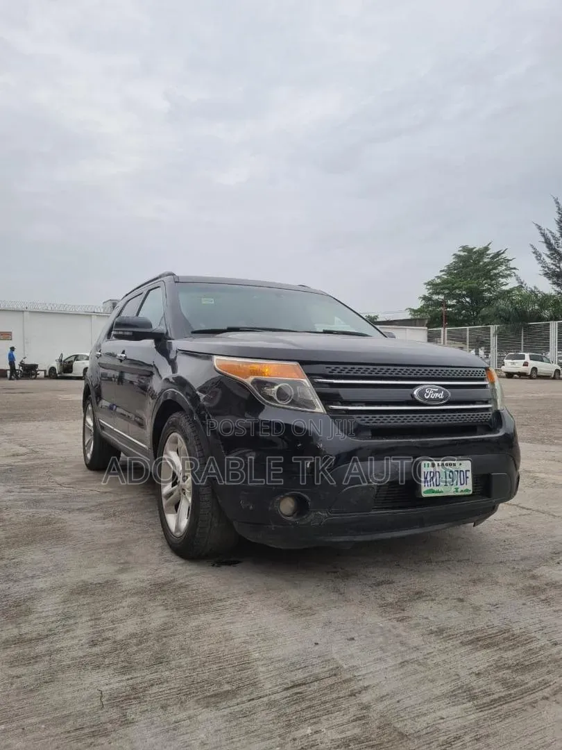 Ford Explorer Limited 4dr SUV AWD (3.5L 6cyl 6A) 2015 Black
