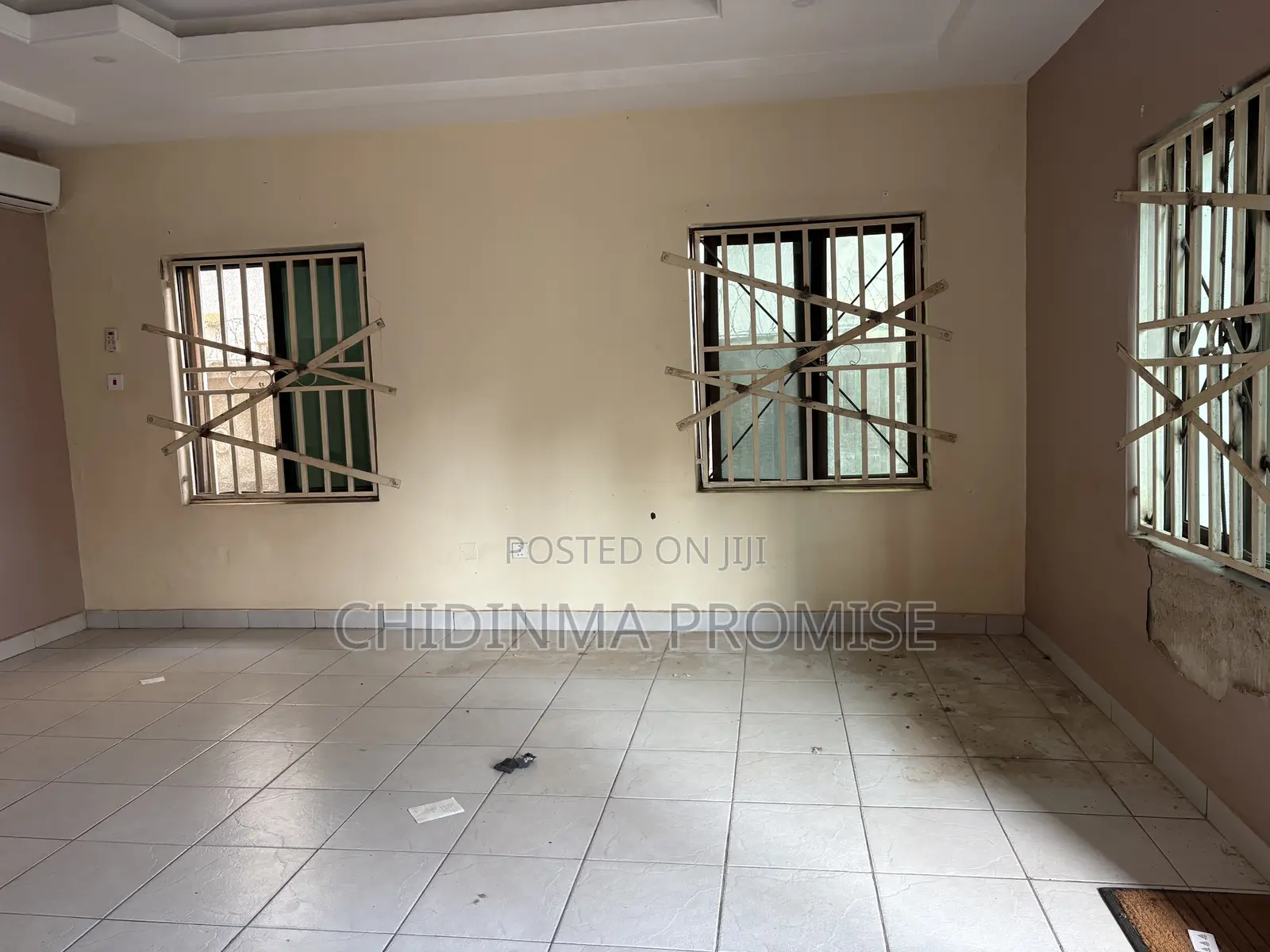 3bdrm Block of Flats in Wuye for rent