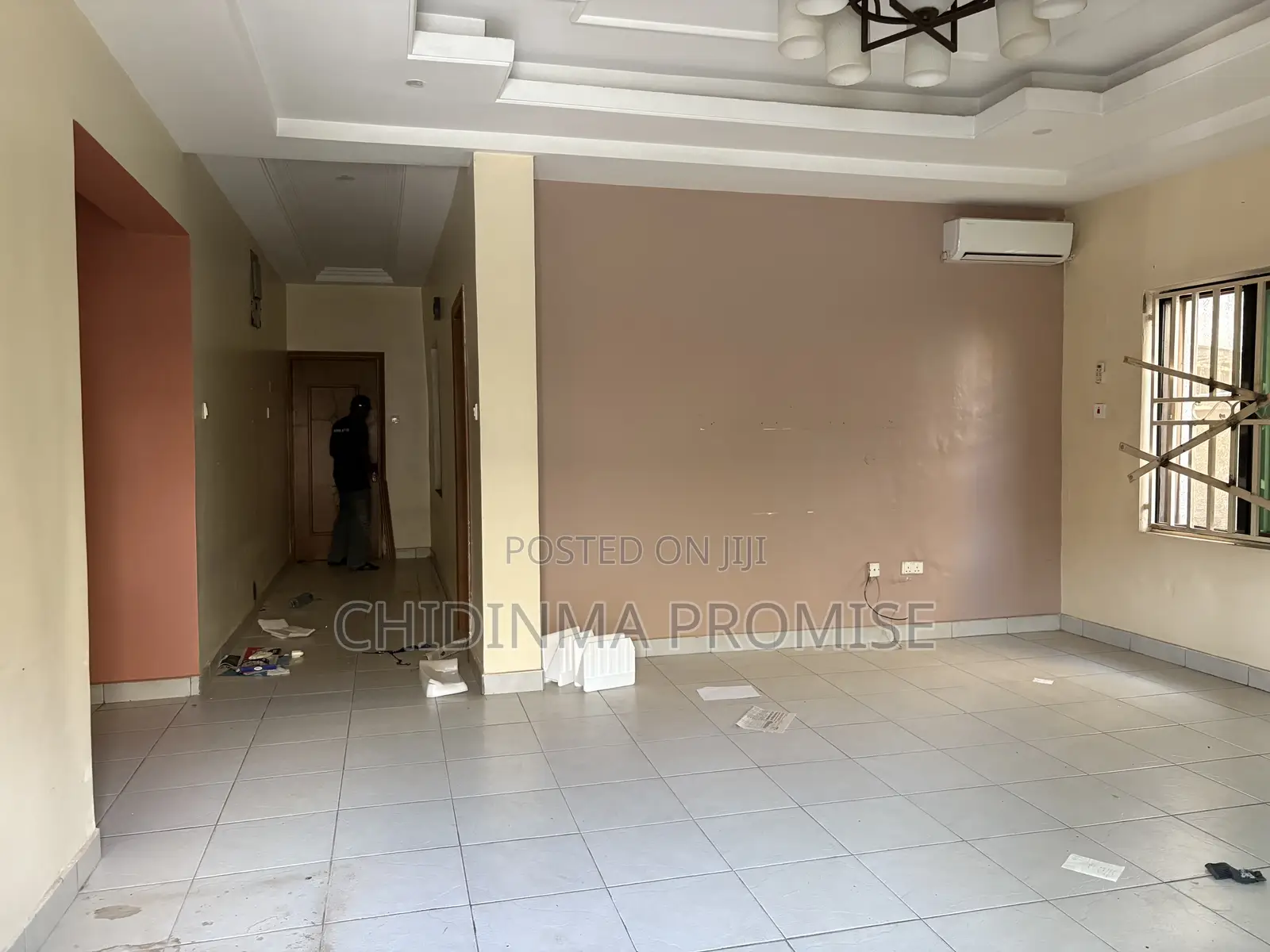 3bdrm Block of Flats in Wuye for rent