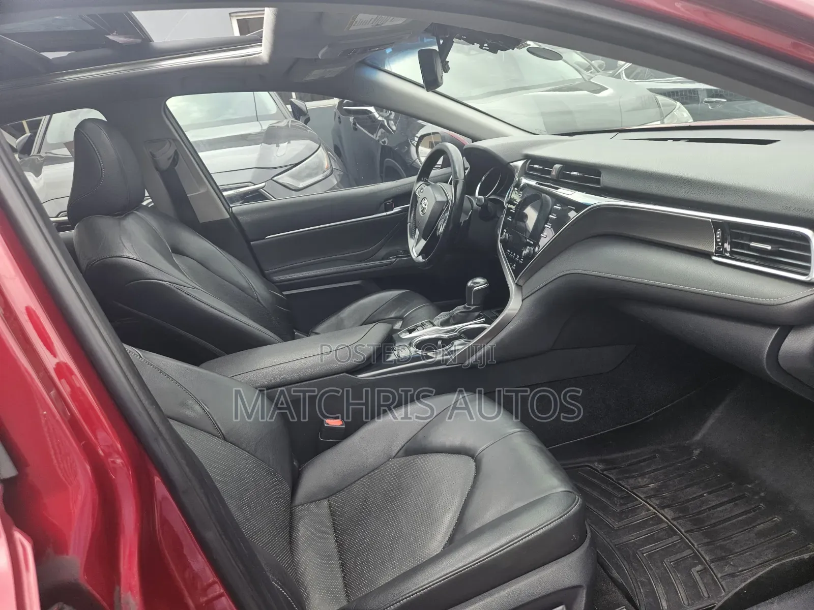 Toyota Camry XSE FWD (2.5L 4cyl 8AM) 2018 Red