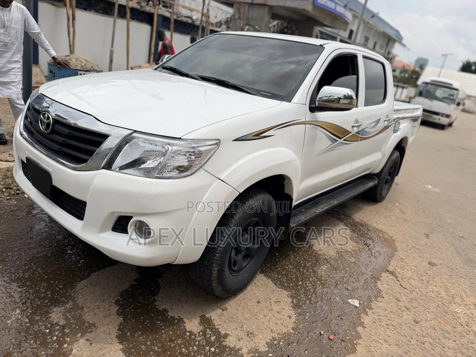Toyota Hilux 2012 White