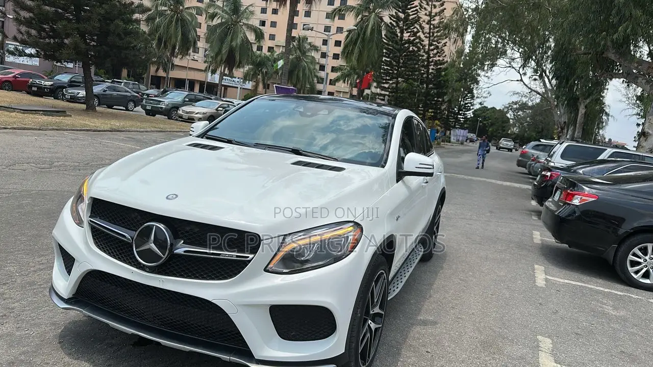 Mercedes-Benz GLE-Class AMG GLE 43 4MATIC 2018 White