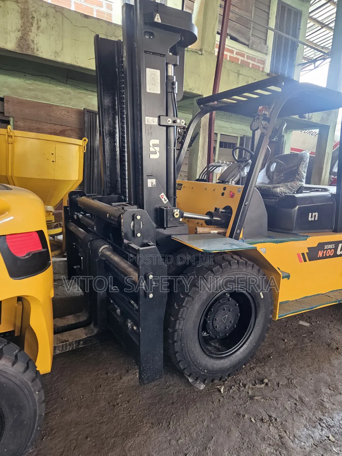10ton Un Forklift