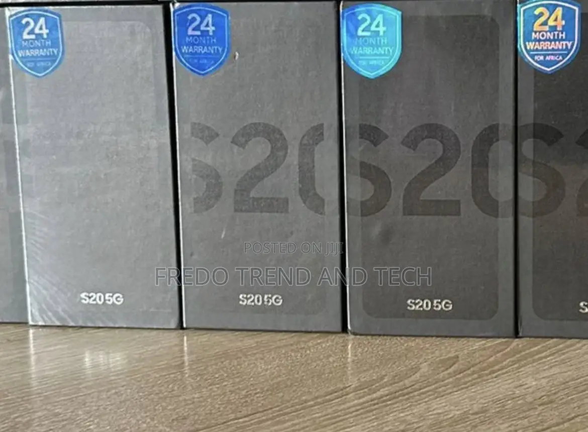 New Samsung Galaxy S20 128 GB Black