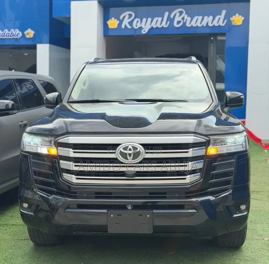 Toyota Land Cruiser 2022 Black