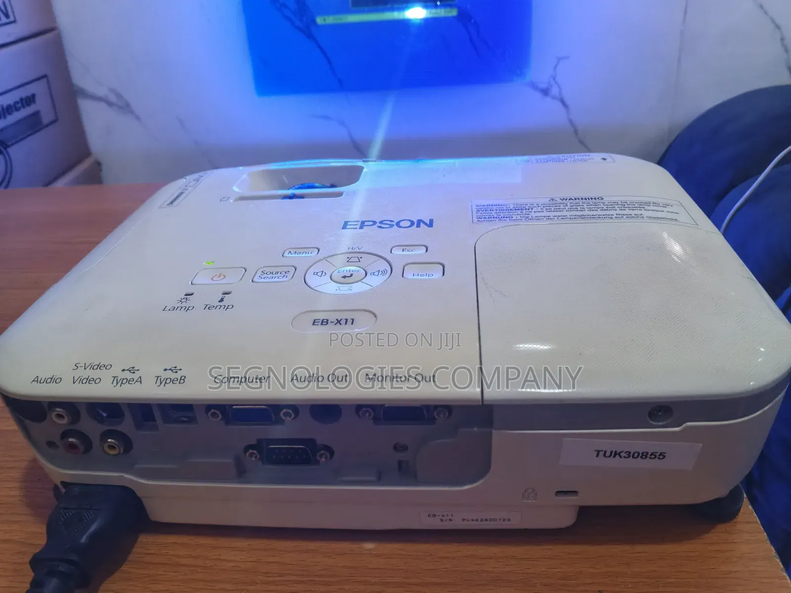 Epson Eb-X11 Xga LCD Projector 2600 Lumens Projector
