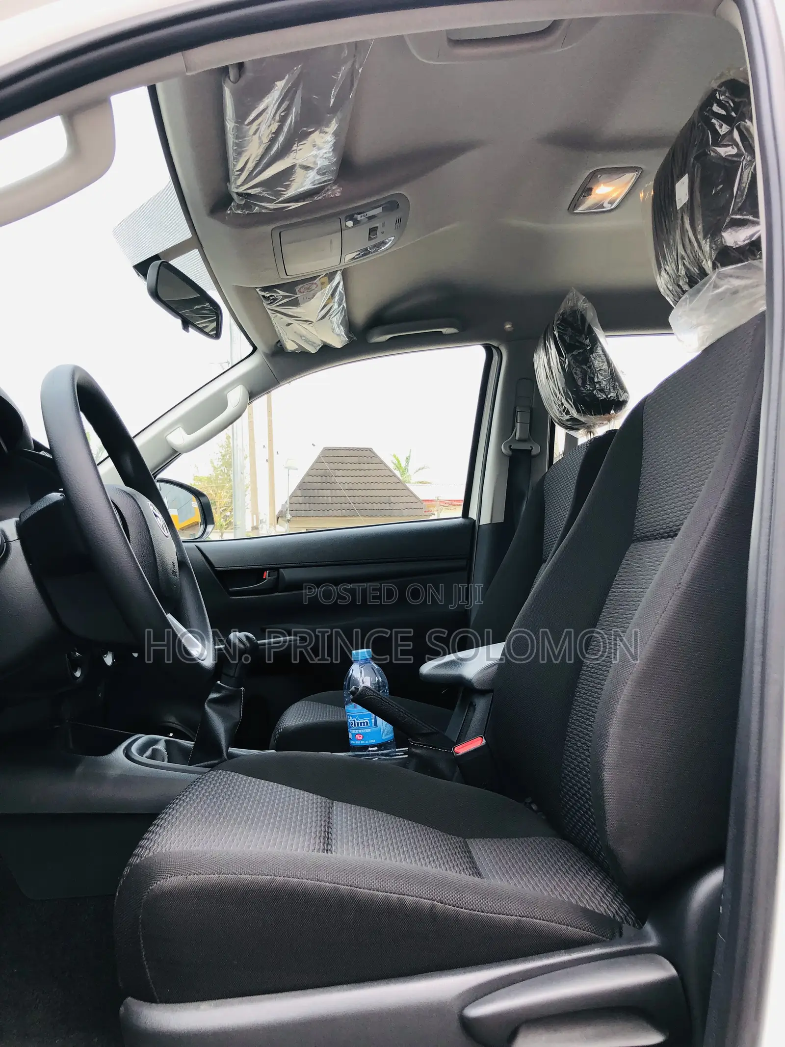 New Toyota Hilux 2025 White