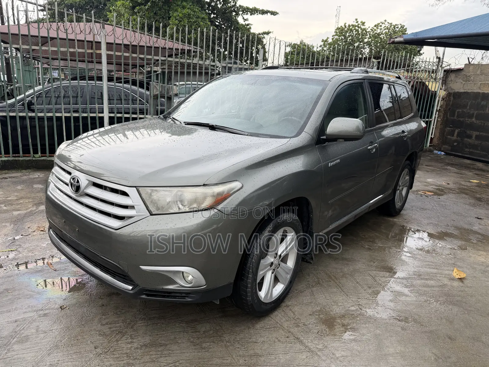 Toyota Highlander Limited 3.5L 2WD 2013 Green
