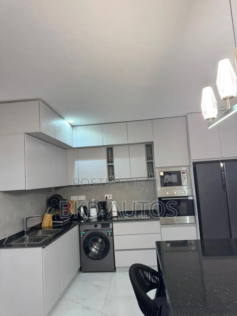 Furnished 2bdrm Apartment in Lekki Phase 1 for rent