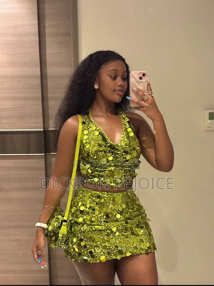 Short Sequence Gown