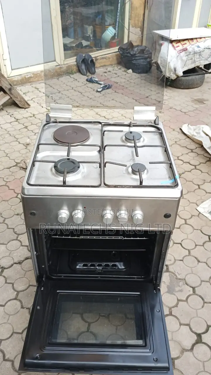 Maxi Electric and Gas Standing Cooker With Oven and Griller