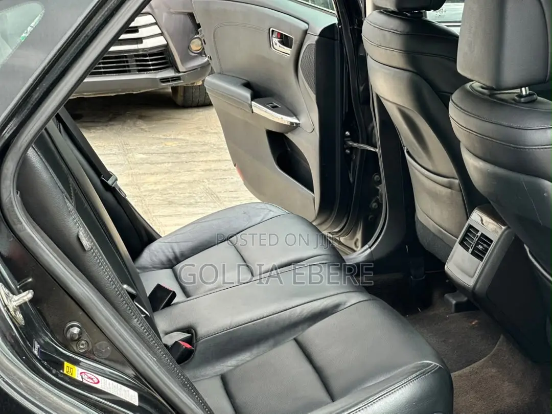 Toyota Avalon 2014 Black