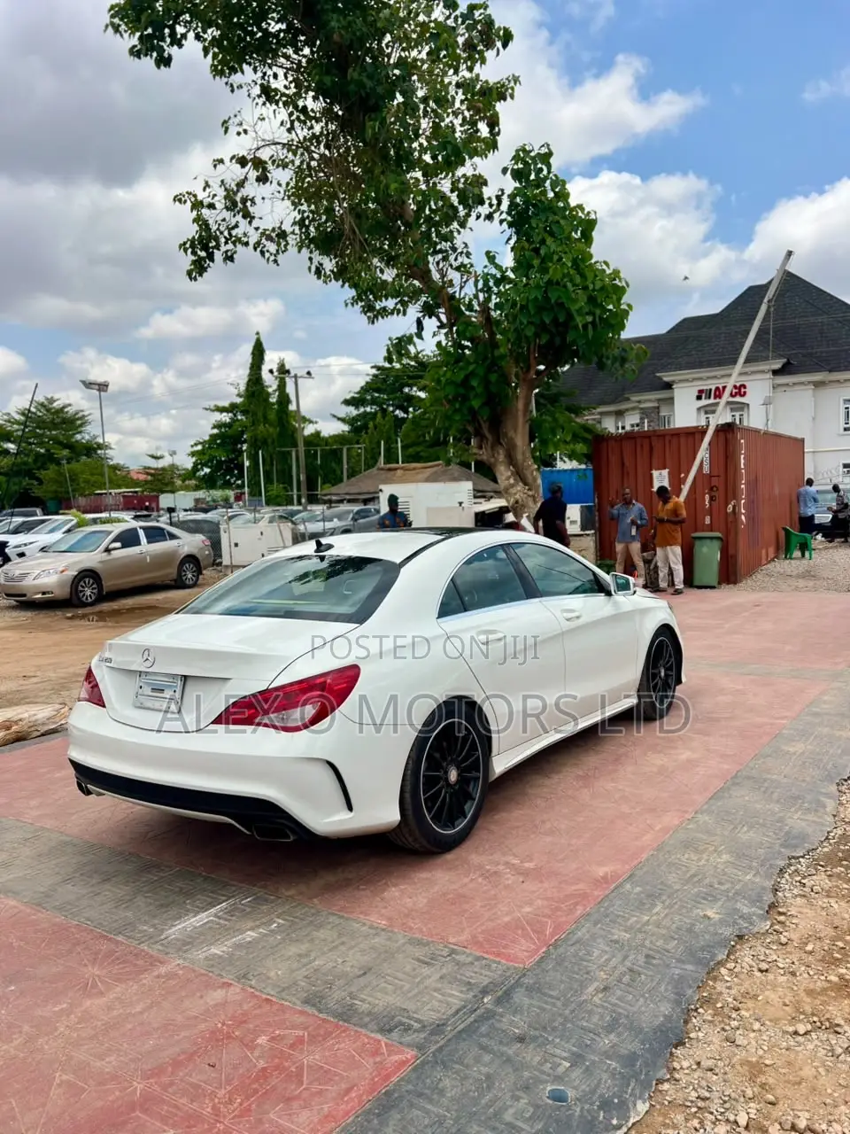 Mercedes-Benz CLK 2016 White