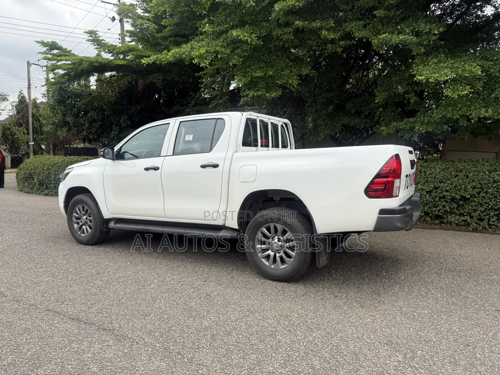 New Toyota Hilux 2025 White