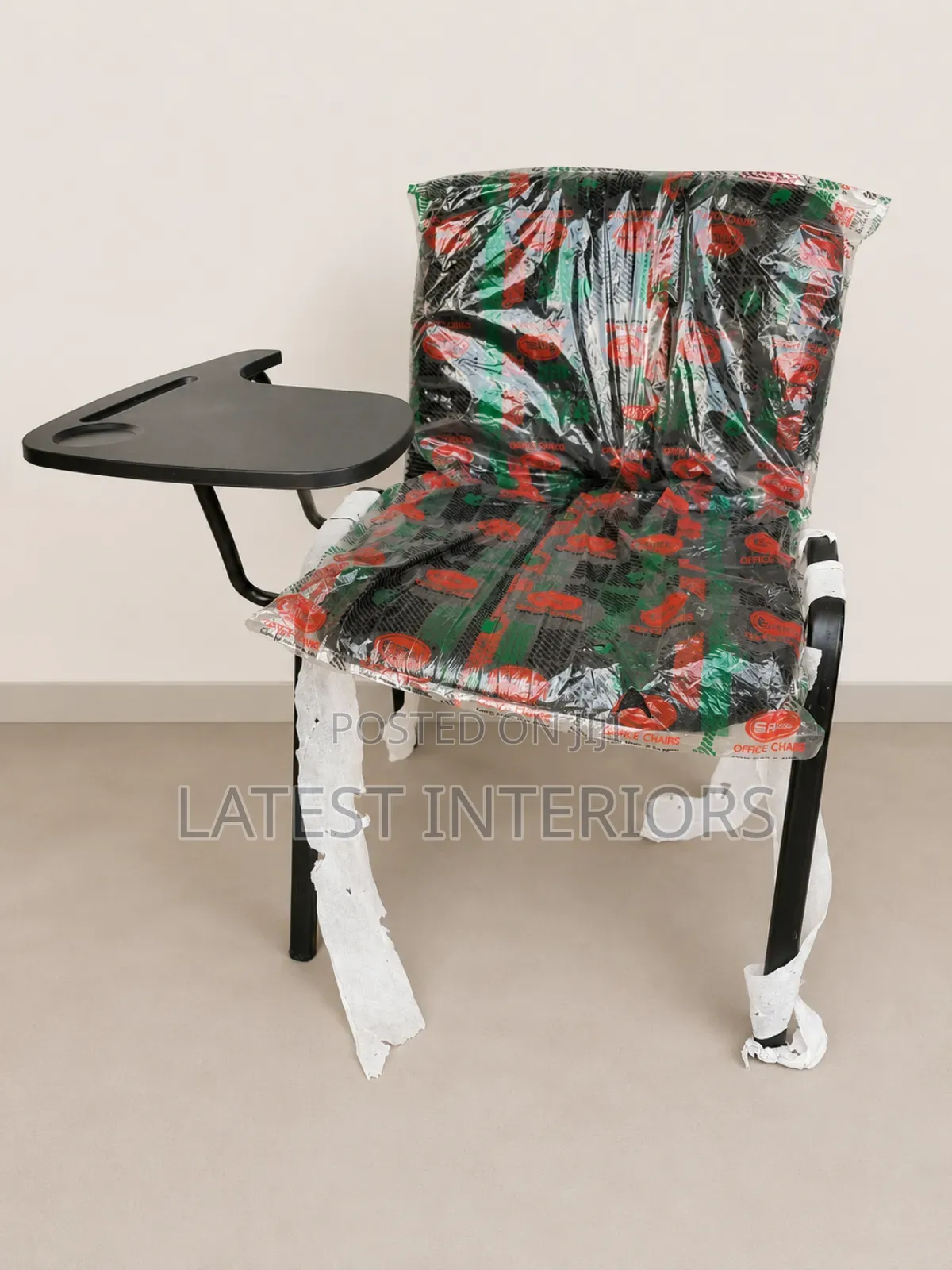 Training Chairs With Writing Pads
