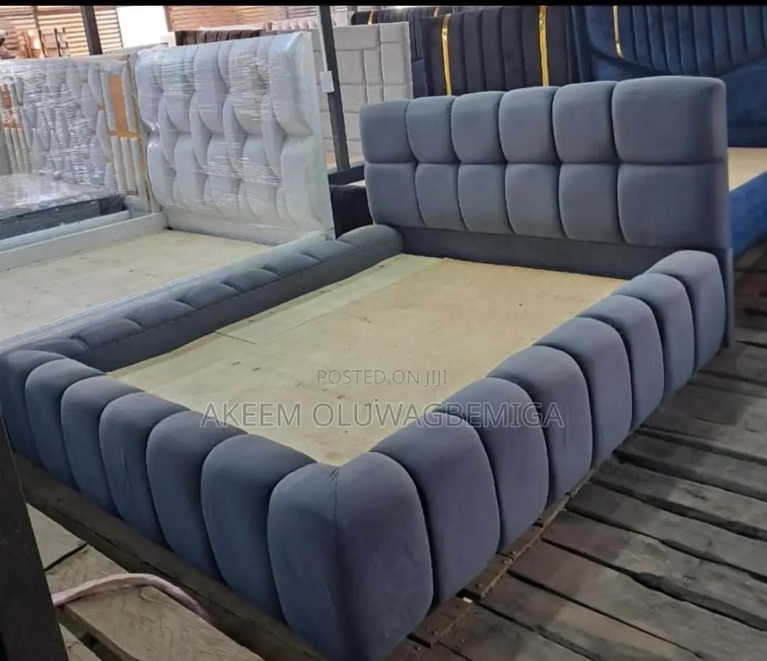 6by6 Ash Bedframe