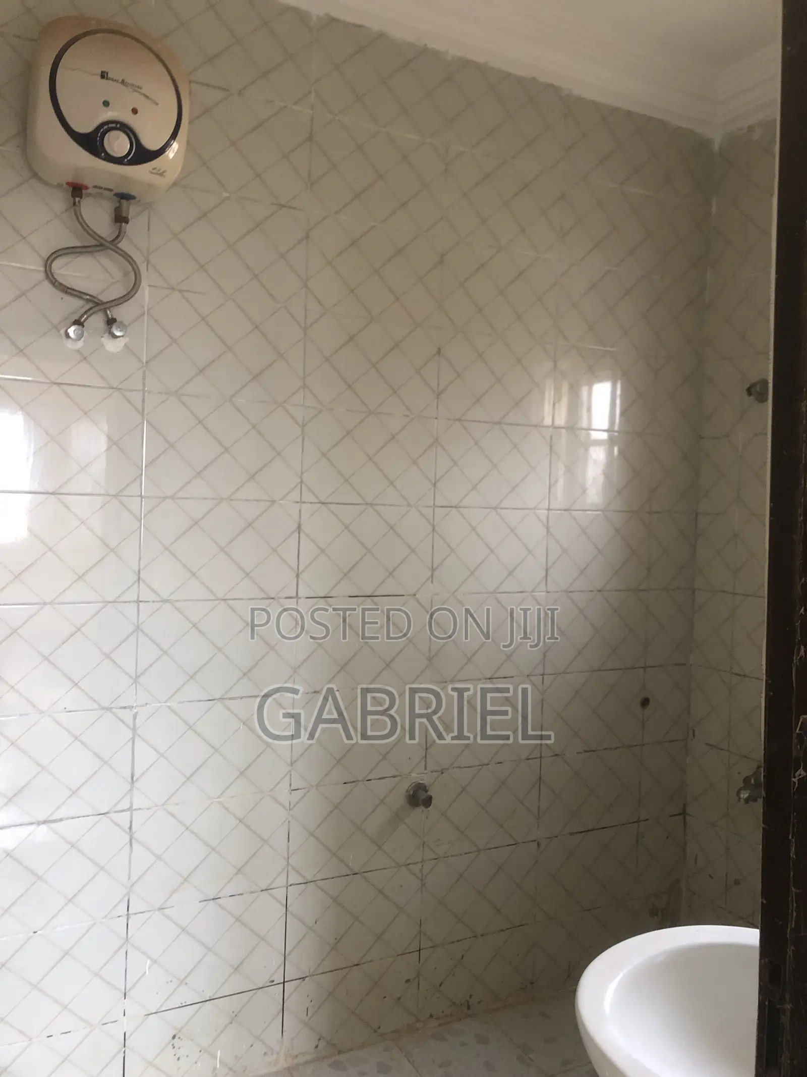 2bdrm Block of Flats in Dawaki for rent