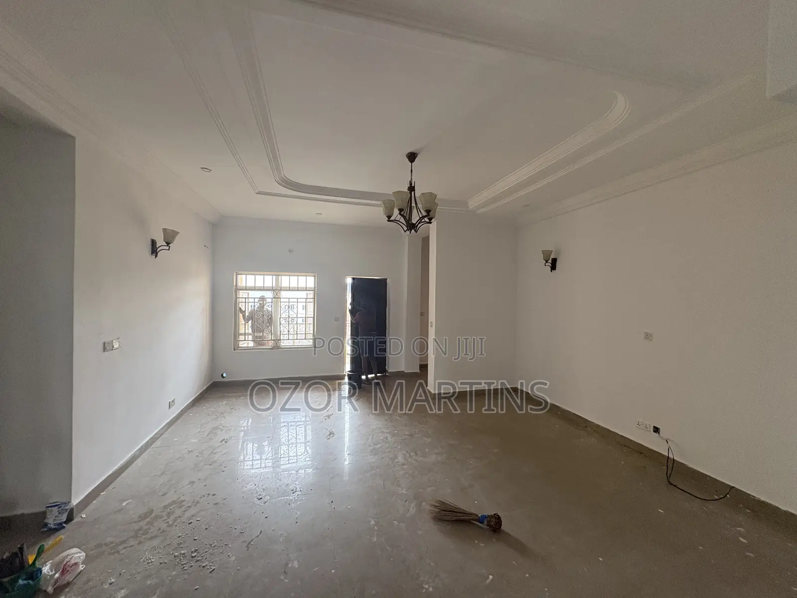 3bdrm Block of Flats in Wuye for rent