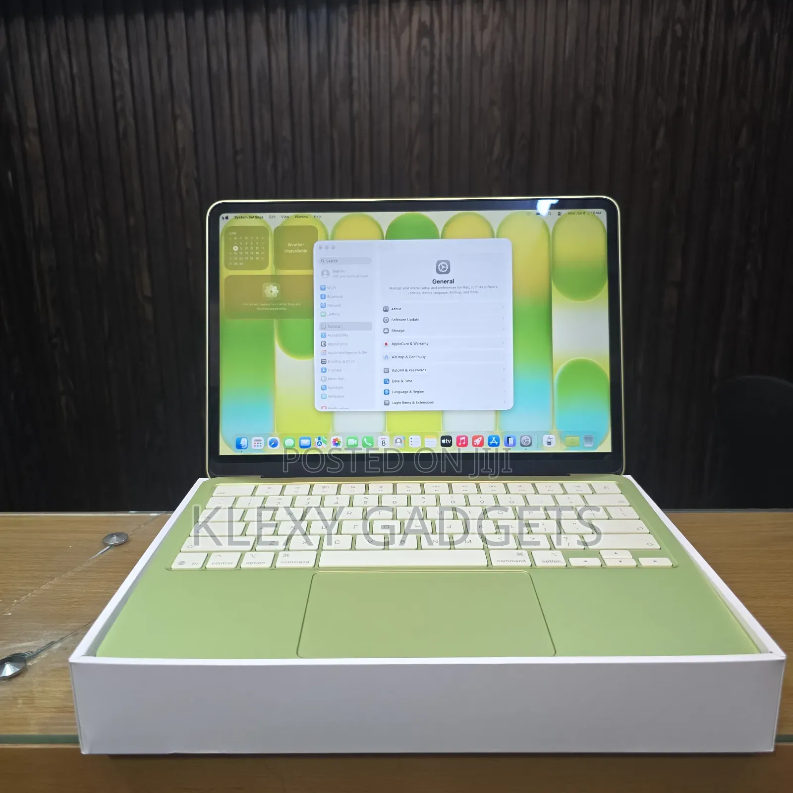 Laptop Apple MacBook Neo 2026 8GB SSD 256GB