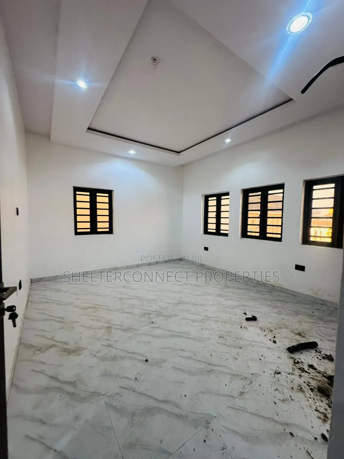 4bdrm Duplex in New Garage / Gbagada for sale