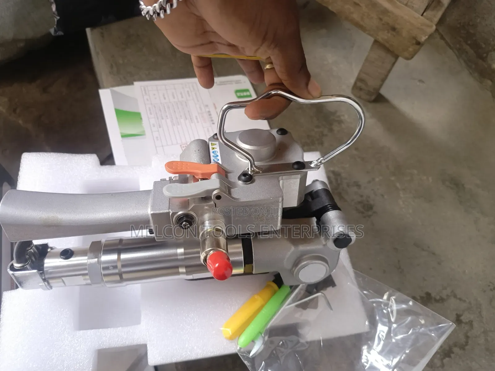 Pneumatic Strapping Machine