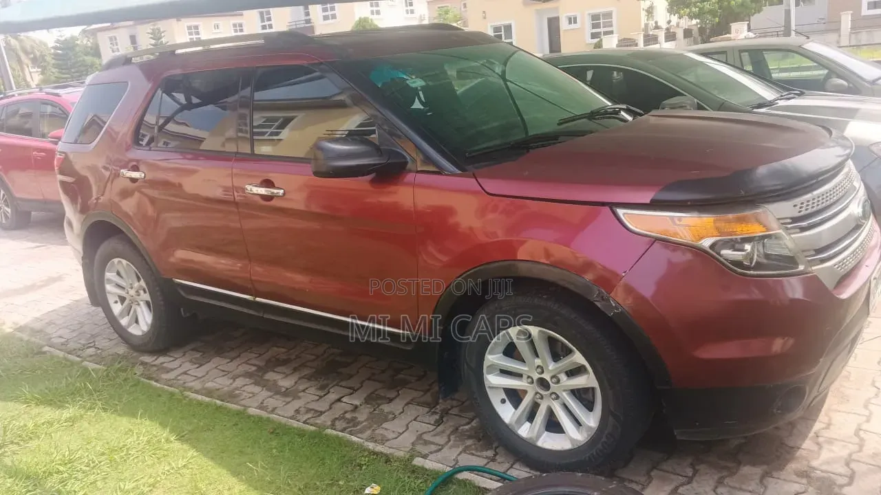 Ford Explorer Limited 4dr FWD (2.0L 4cyl 6A) 2013 Red