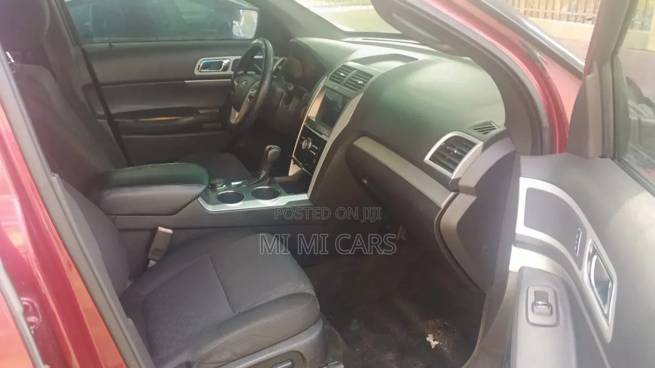 Ford Explorer Limited 4dr FWD (2.0L 4cyl 6A) 2013 Red