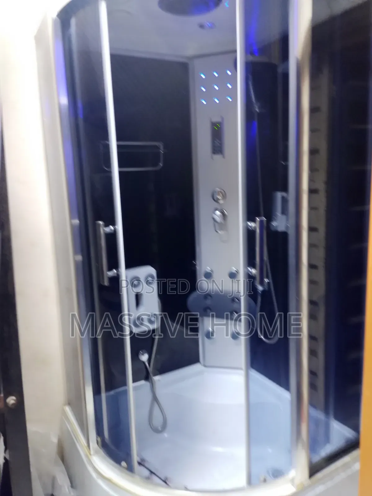 Luxury Shower Room Cubicle With Sliding Doors