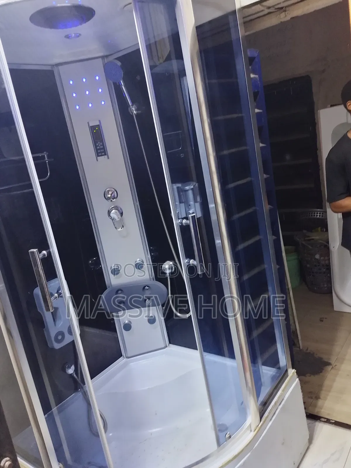 Luxury Shower Room Cubicle With Sliding Doors