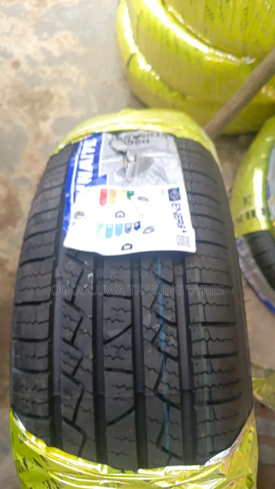 215/65r16 Annaite