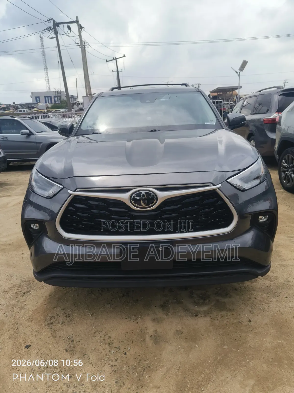 Toyota Highlander LE FWD 2024 Gray