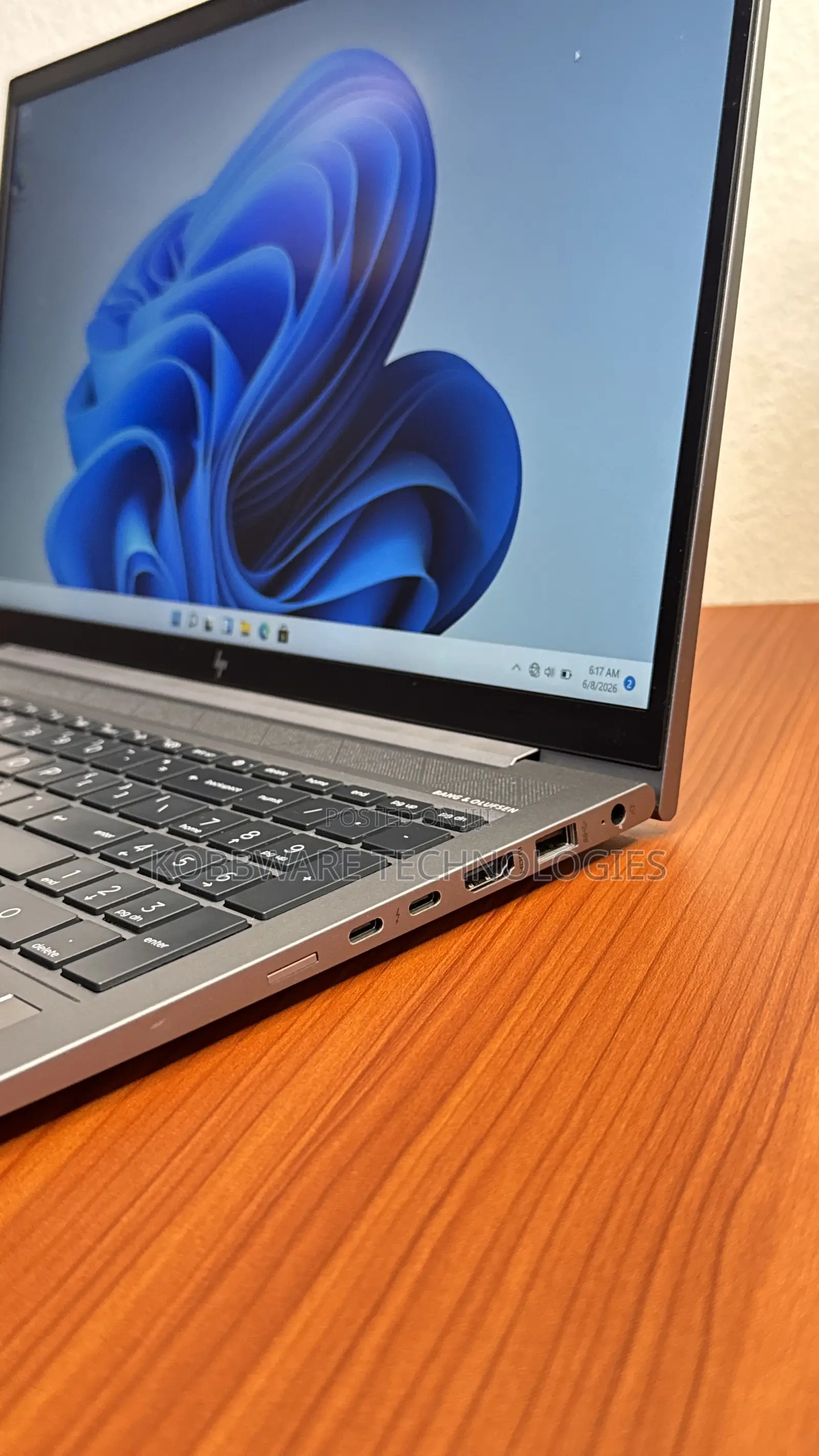 Laptop HP ZBook Firefly G8 16GB Intel Core i7 SSD 256GB