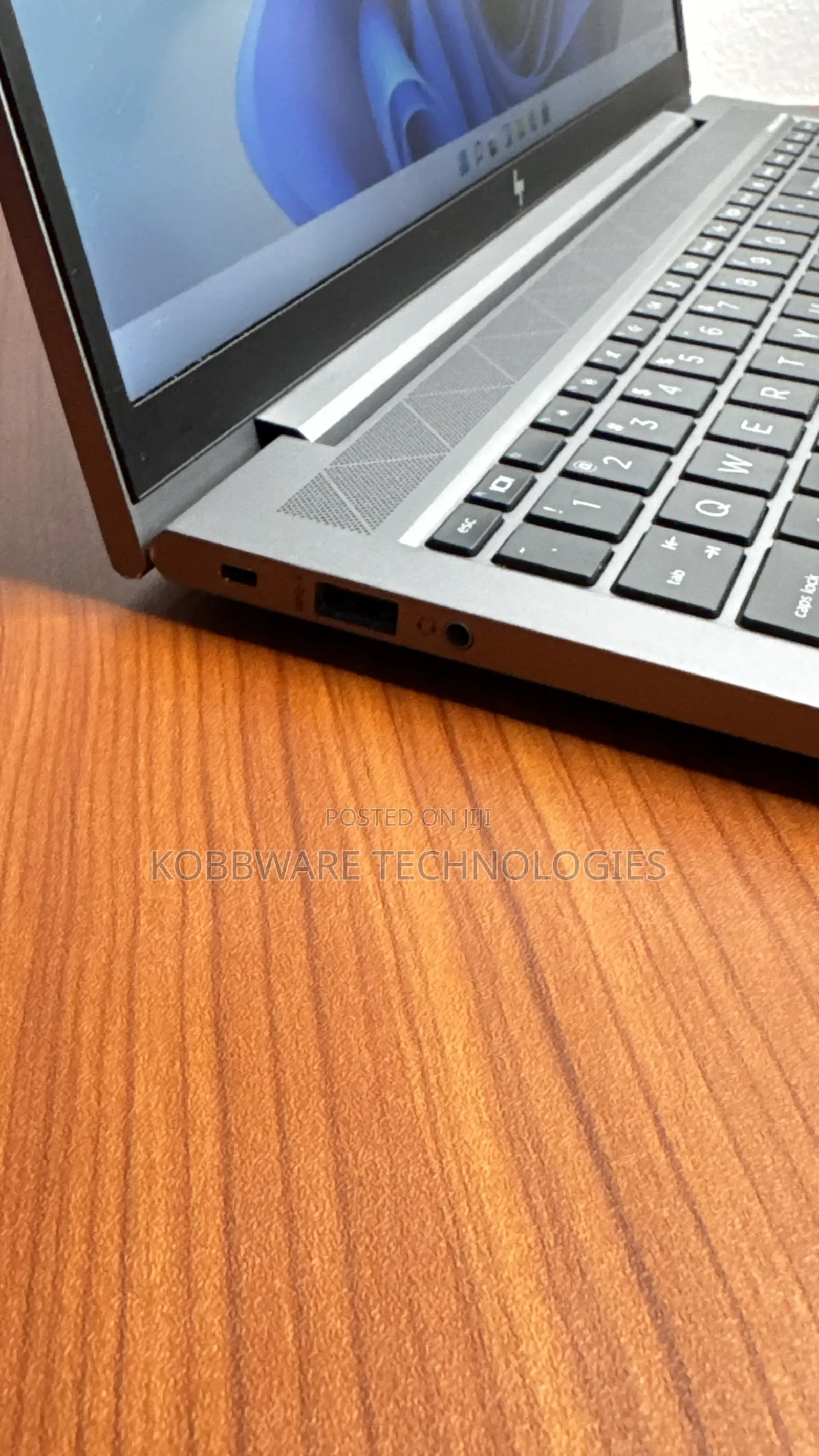 Laptop HP ZBook Firefly G8 16GB Intel Core i7 SSD 256GB