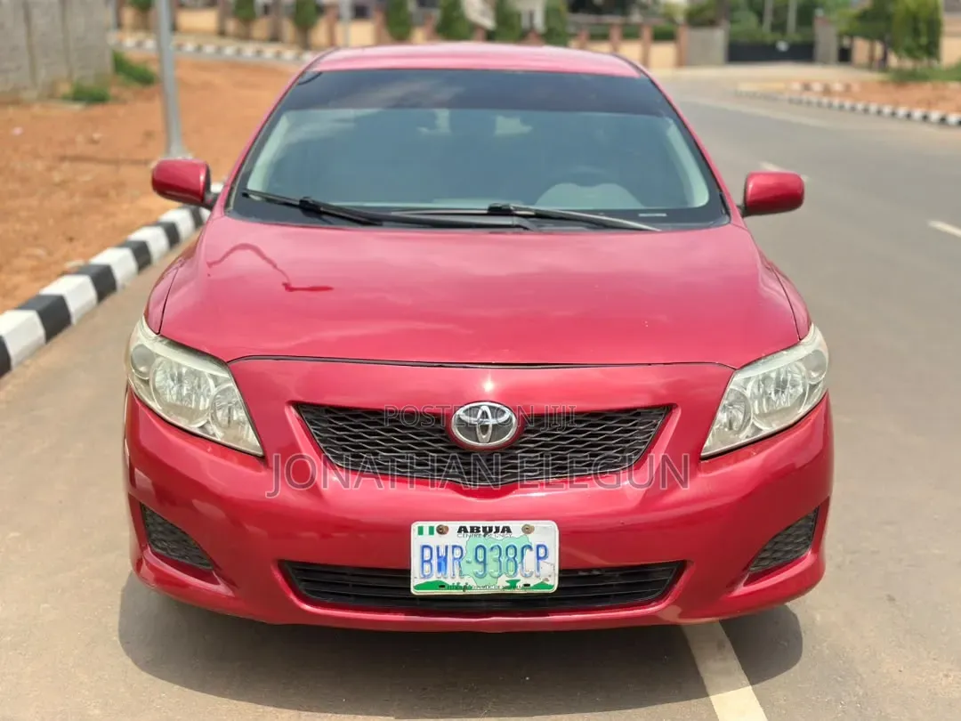 Toyota Corolla LE 4dr Sedan (1.8L 4cyl 4A) 2010 Red