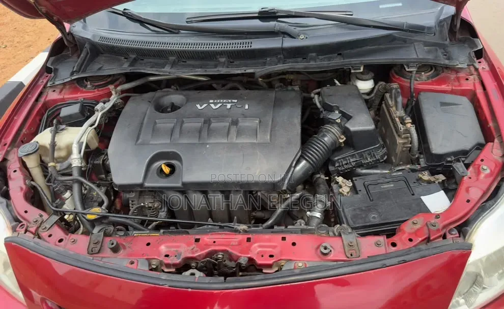 Toyota Corolla LE 4dr Sedan (1.8L 4cyl 4A) 2010 Red