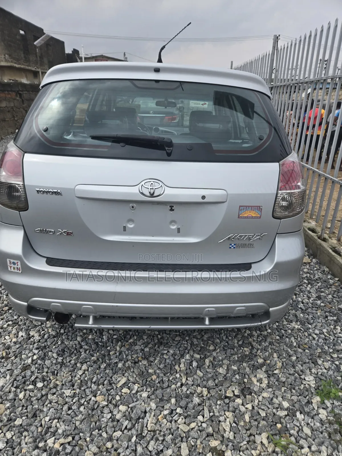 Toyota Matrix XR Hatchback AWD (1.8L 4cyl 4A) 2005 Silver