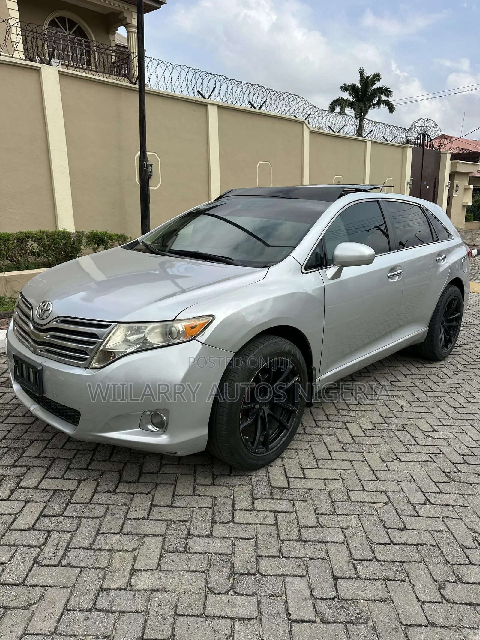 Toyota Venza Limited 2010 Silver
