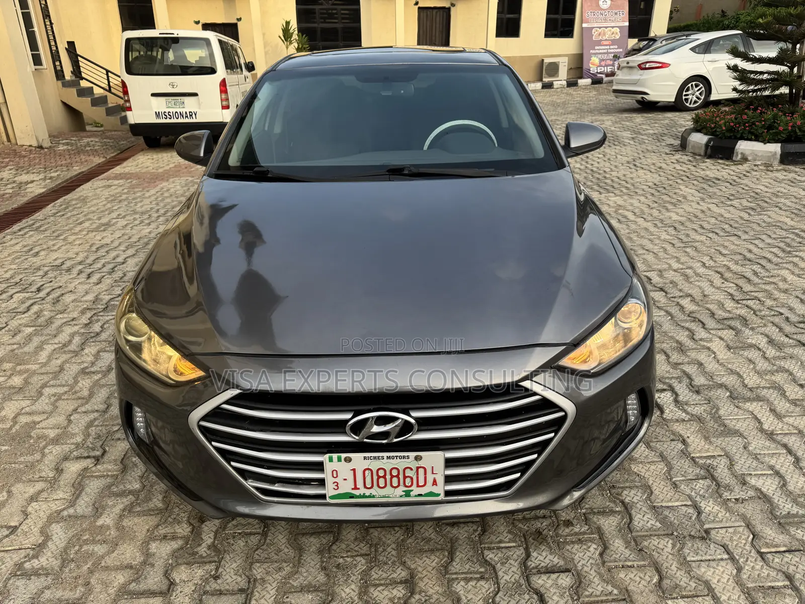Hyundai Elantra Limited 2018 Gray