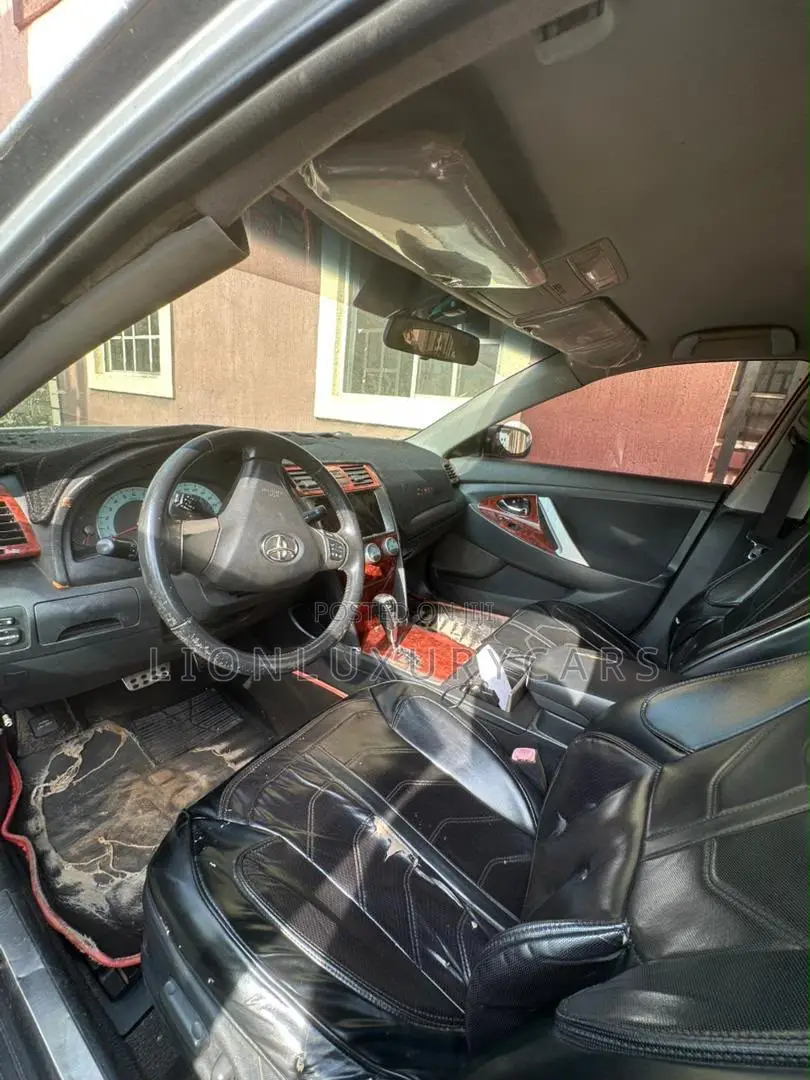 Toyota Camry 2008 Silver