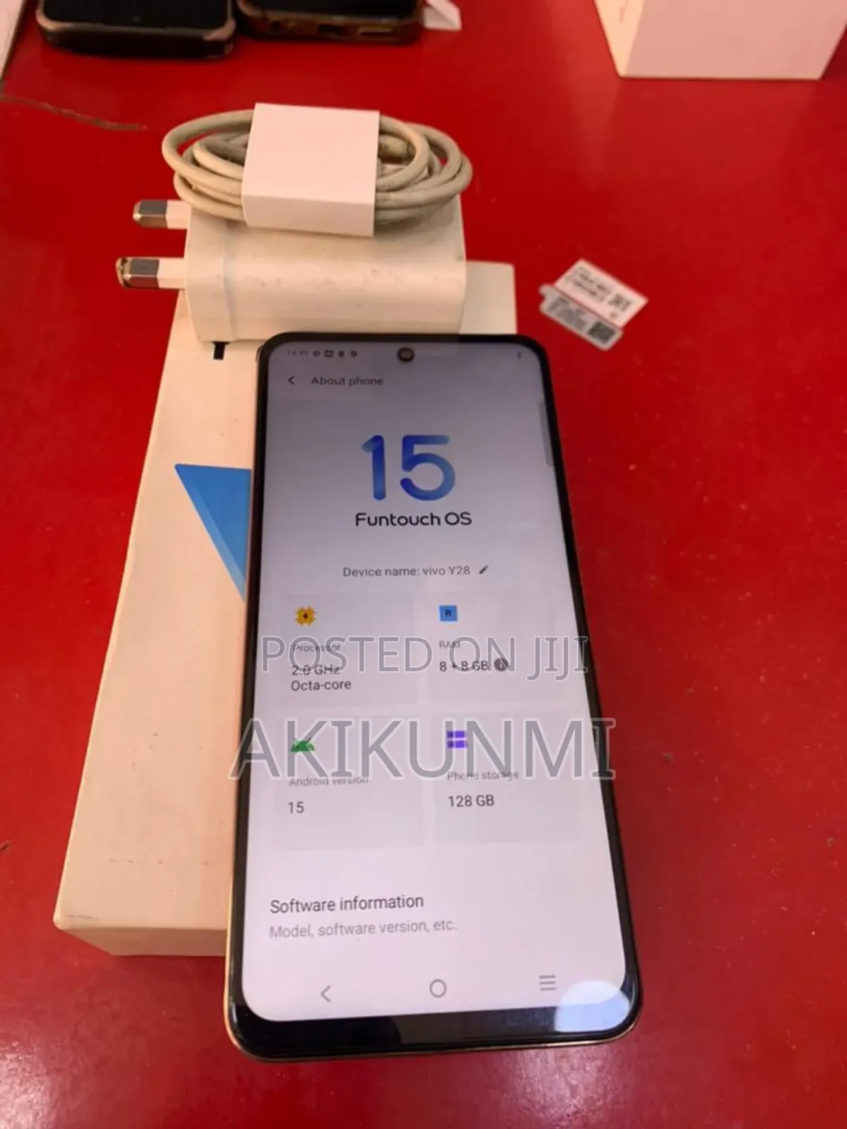 Vivo Y28 8 GB Yellow